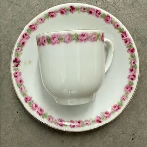 Achwasher China Espresso / Tea Cup & Saucer Set - White with Pink Flower Border